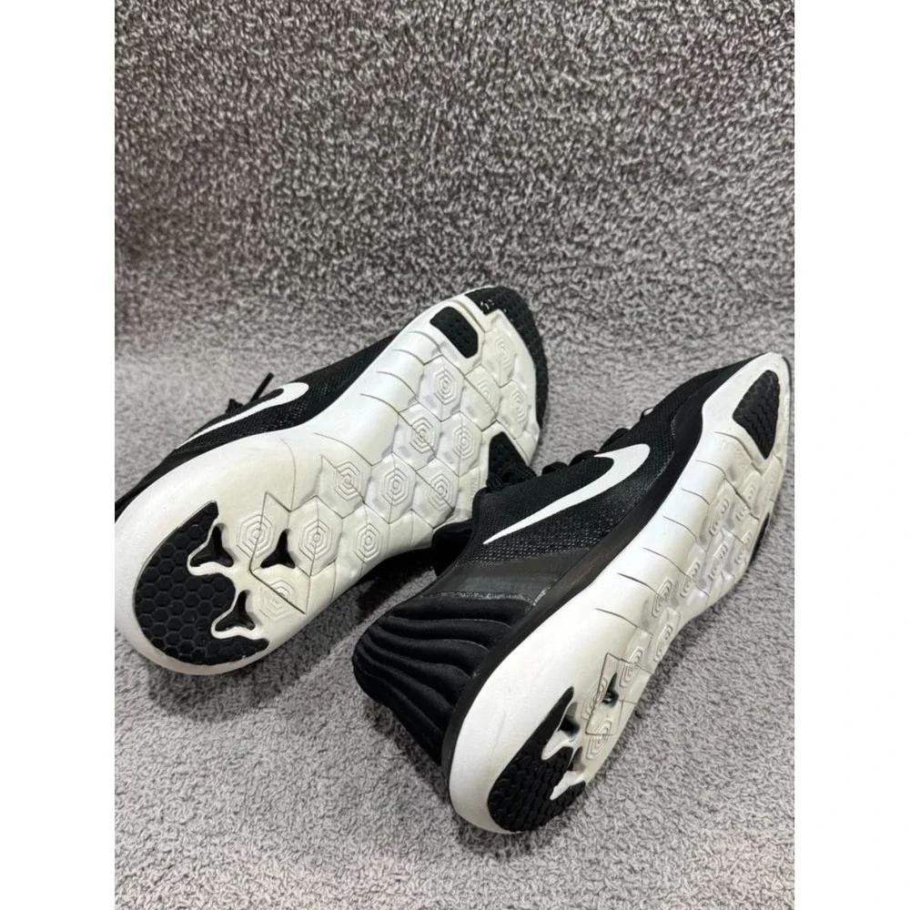Nike Flex Supreme TR 5 Women's Size 7 Training Shoes Black White Flywire 852467-